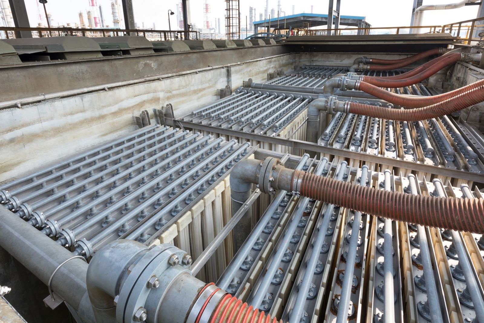 PTFE膜在電子行業(yè)中的應(yīng)用